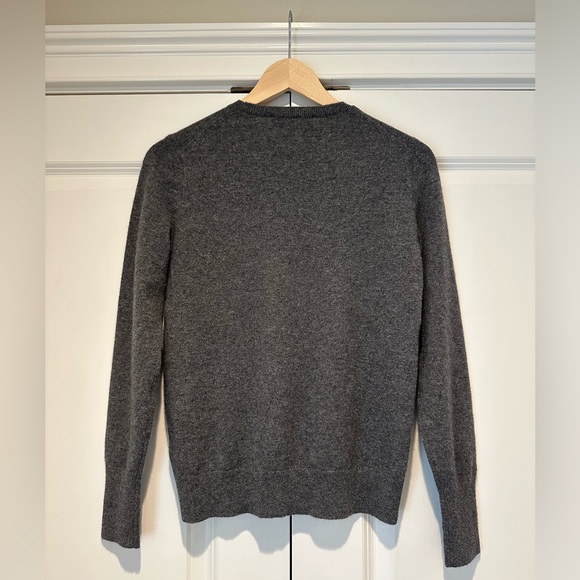 EVERLANE cashmere crewneck sweater, size Small - Picture 2 of 4